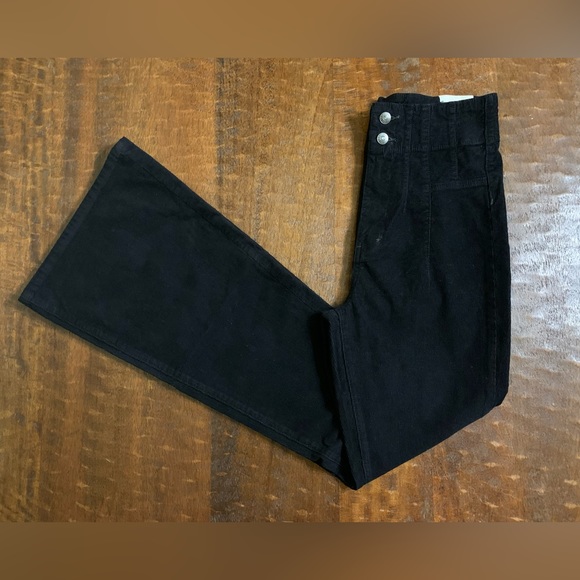 NWOT We The Free Size 31 Jayde Black High Rise Corduroy Flare Leg Jeans - Picture 10 of 11